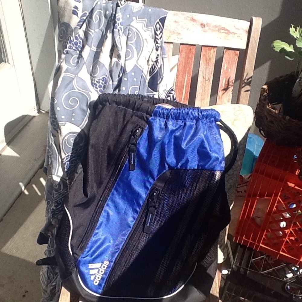 Adidas Pull String Backpack, Lined, 3 Pockets - image 4